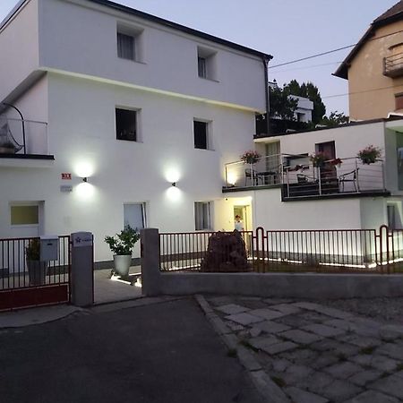 Rooms Panda Maribor Exterior foto