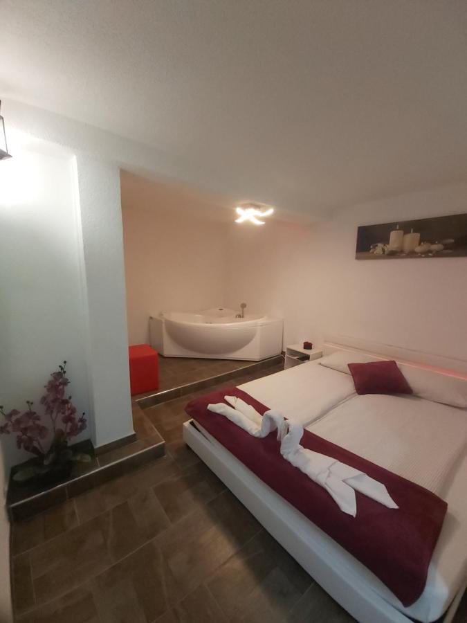 Rooms Panda Maribor Exterior foto