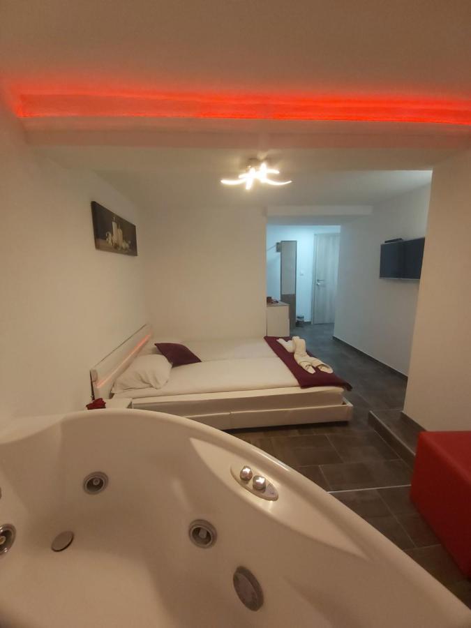Rooms Panda Maribor Exterior foto